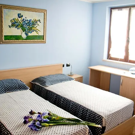 Bed & Breakfast Monbertola 3*