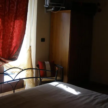 Monbertola Bed & Breakfast *